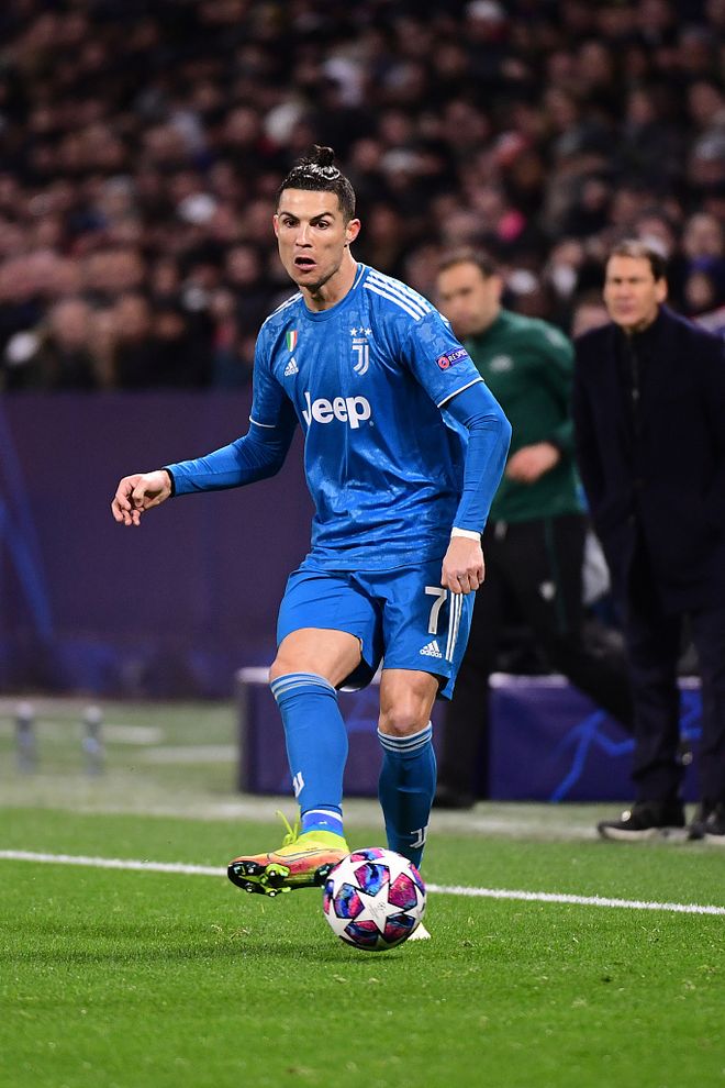 荷甲赛程吃紧，AC米兰国际比赛日官宣签约，管理层满意，球探报告显示潜力(国米对ac米兰文字直播)