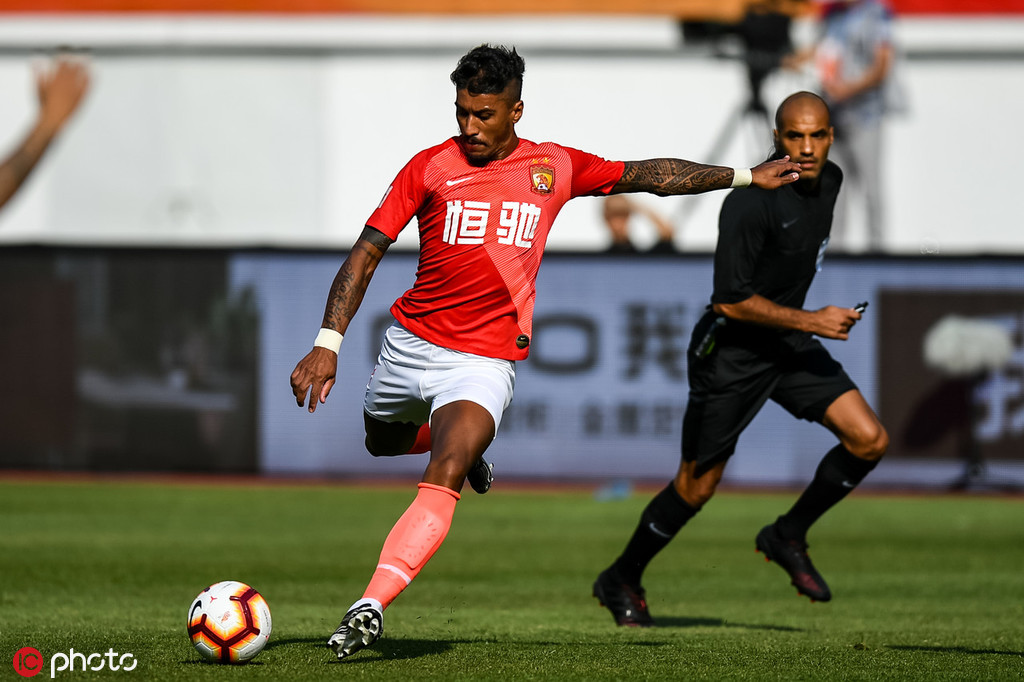 梅西赛后大闹更衣室视频