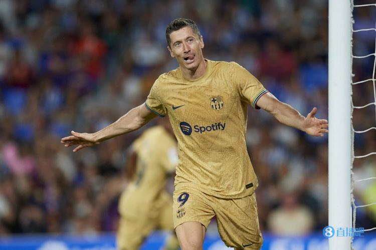 莱万多夫斯基受伤